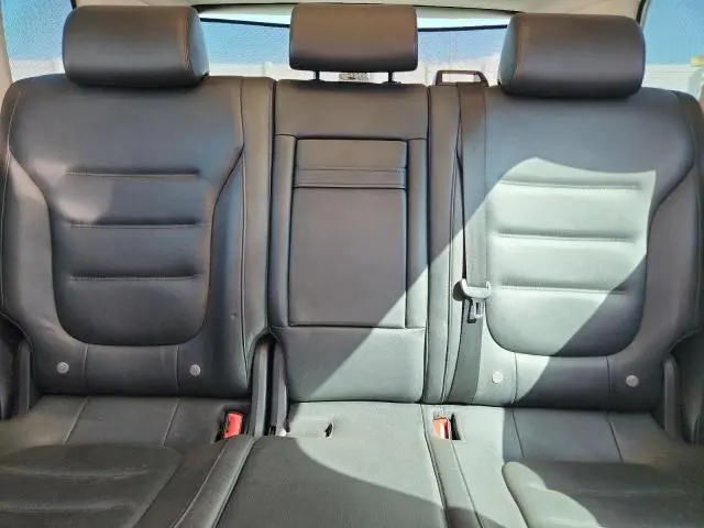 2016 VOLKSWAGEN TOUAREG SPORT  