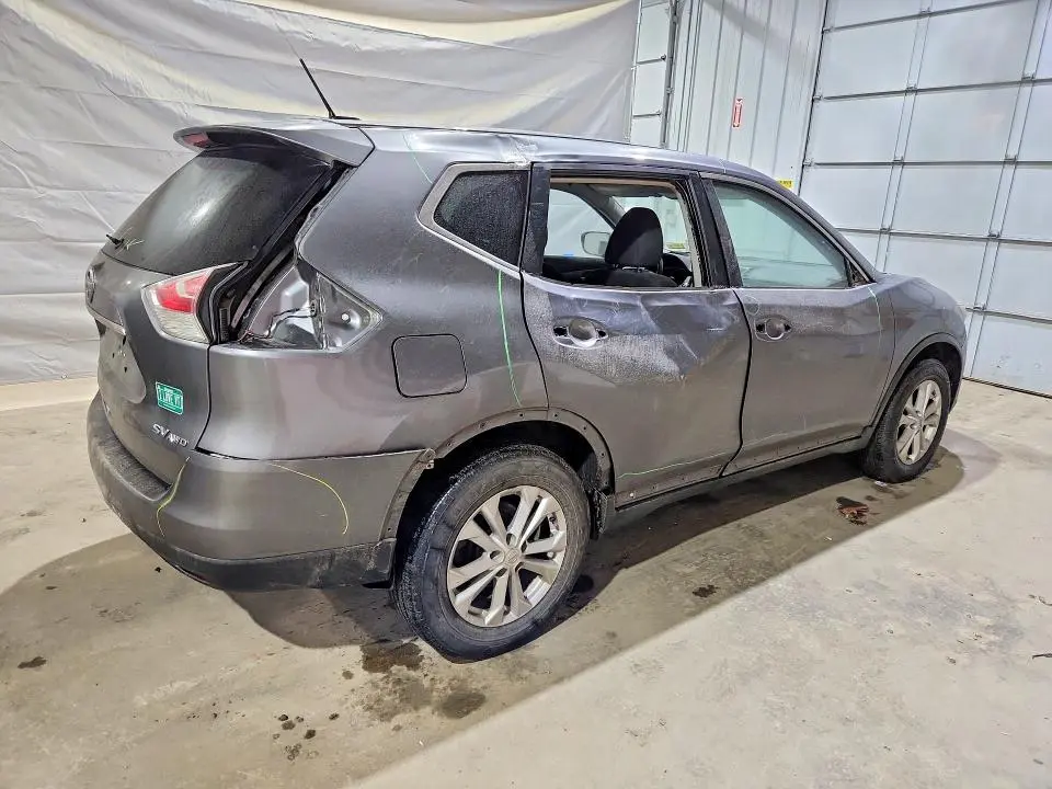 2015 NISSAN ROGUE SV  
