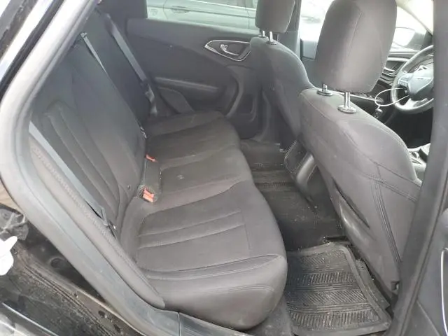 2015 CHRYSLER 200 LX  