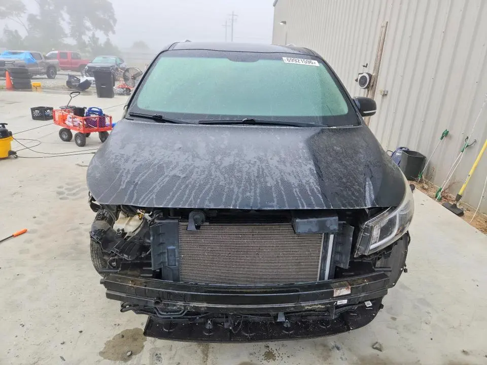 2017 KIA SEDONA EX  