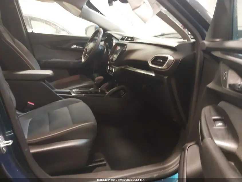 2021 CHEVROLET TRAILBLAZER FWD LT