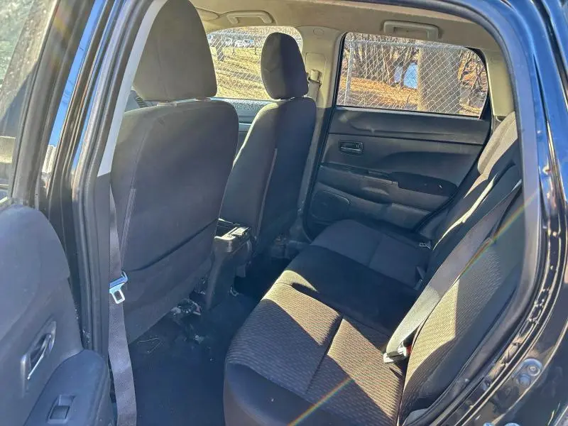 2019 MITSUBISHI OUTLANDER SPORT ES  