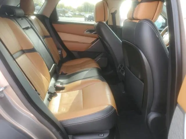 2018 LAND ROVER RANGE ROVER VELAR SE  