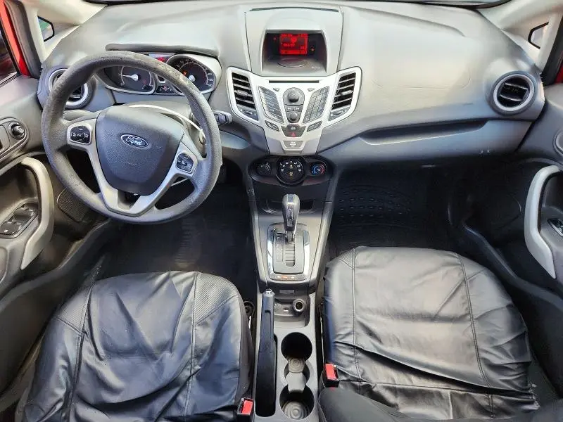 2013 FORD FIESTA SE  