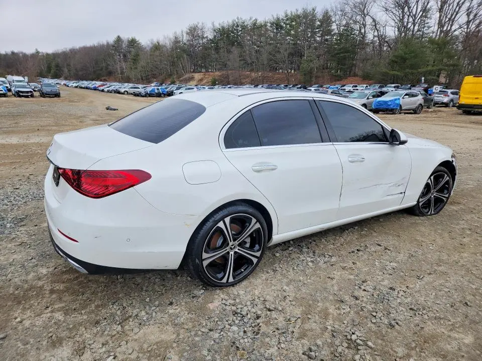 2024 MERCEDES-BENZ C 300  