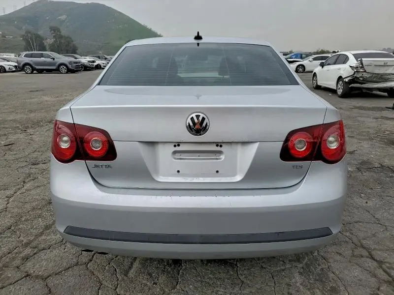 2010 VOLKSWAGEN JETTA TDI  