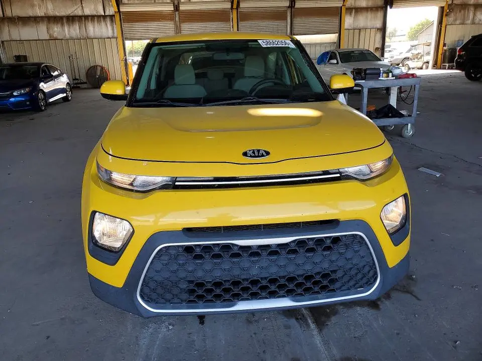 2020 KIA SOUL LX  