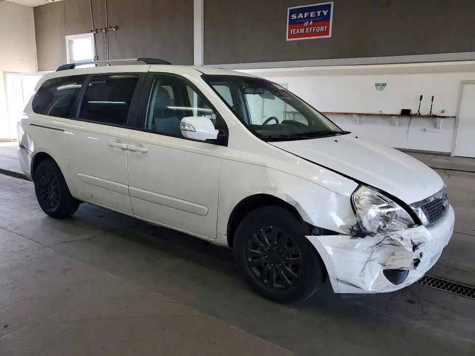 2012 KIA SEDONA LX  
