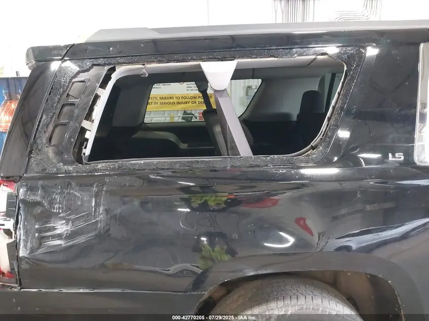 2016 CHEVROLET SUBURBAN LS