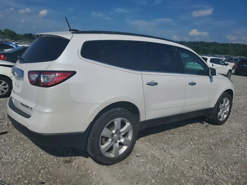2016 CHEVROLET TRAVERSE LT  