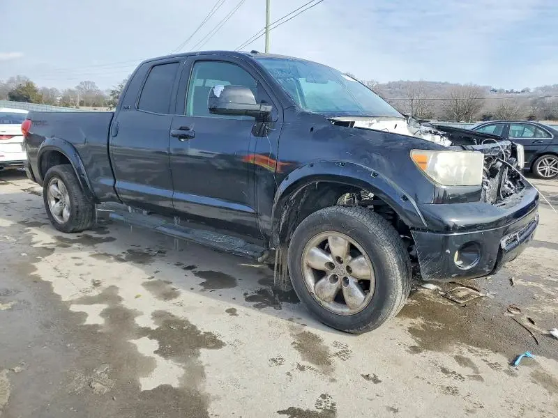 2011 TOYOTA TUNDRA DOUBLE CAB SR5  