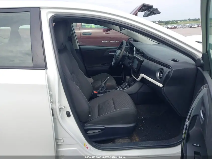 2018 TOYOTA COROLLA IM  