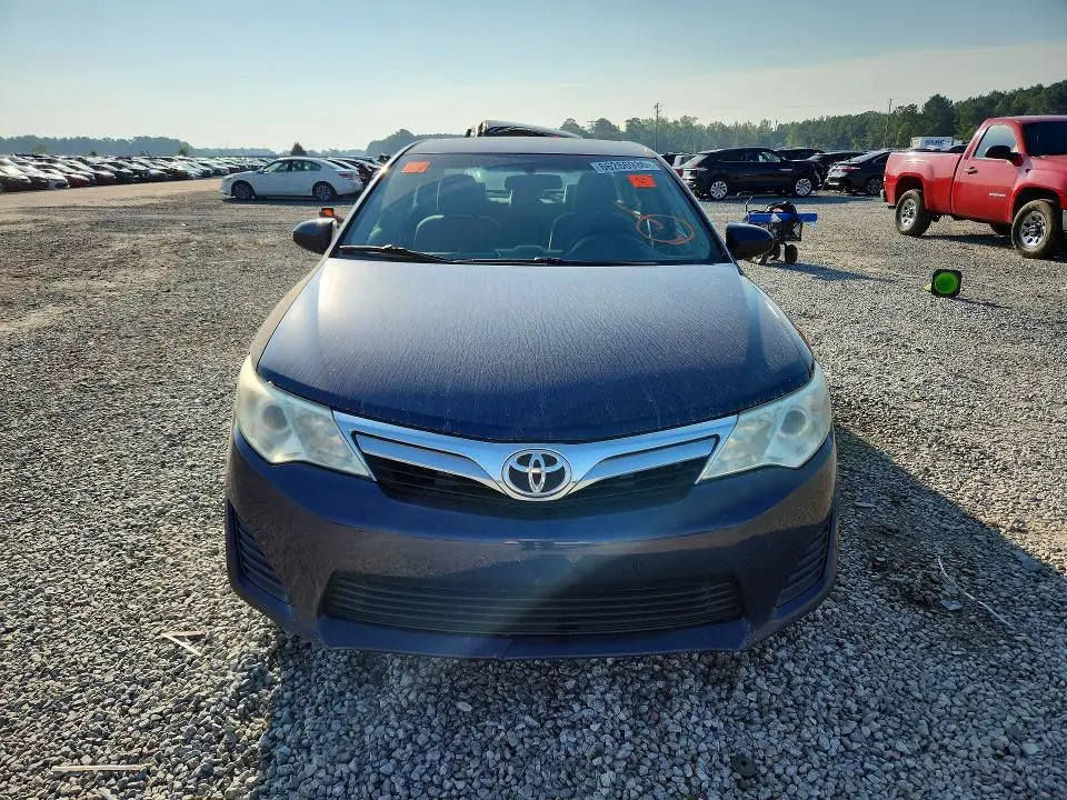 2014 TOYOTA CAMRY LE  