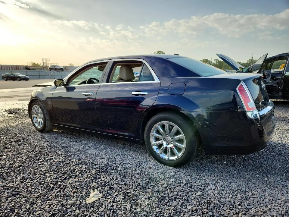 2012 CHRYSLER 300 LIMITED  