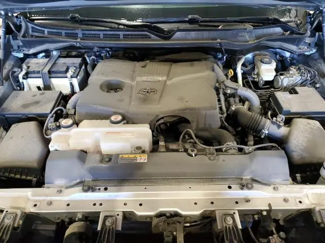 2024 TOYOTA TUNDRA CREWMAX LIMITED  