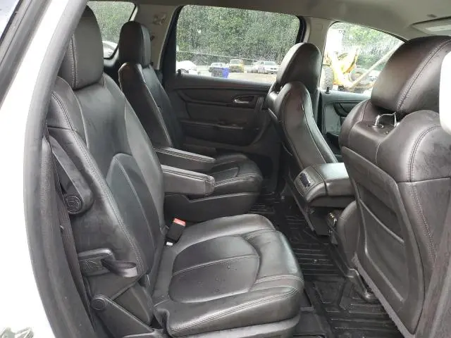 2015 CHEVROLET TRAVERSE LT  