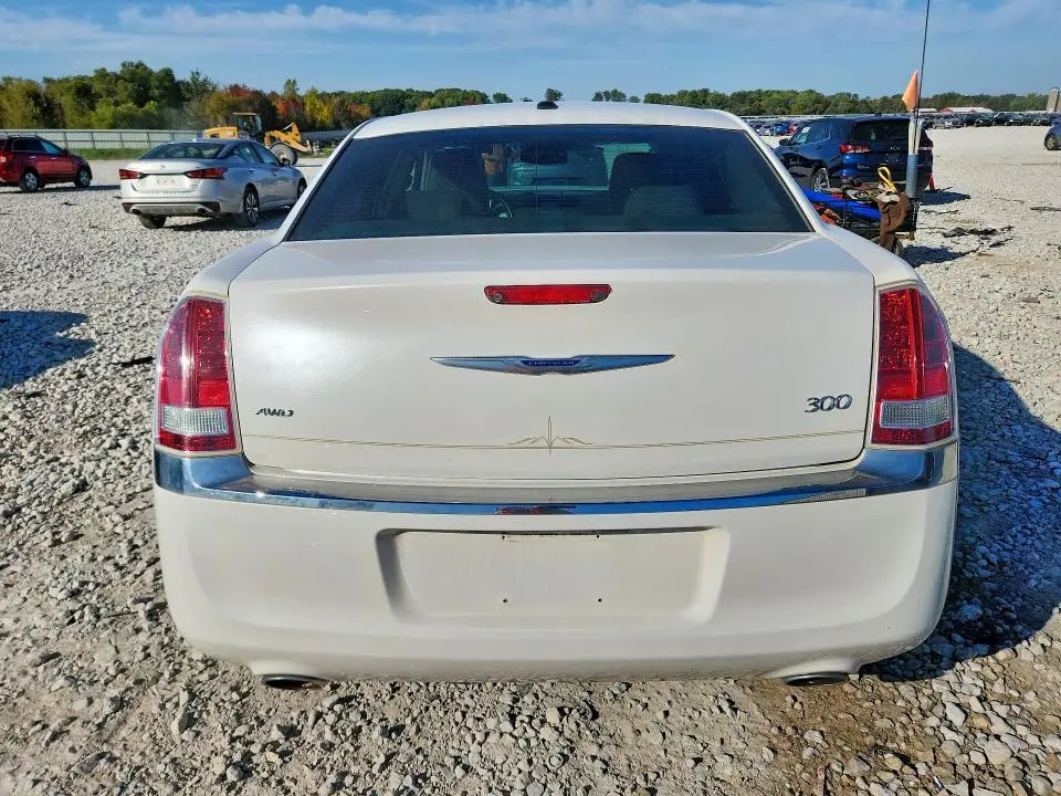 2012 CHRYSLER 300 LIMITED  