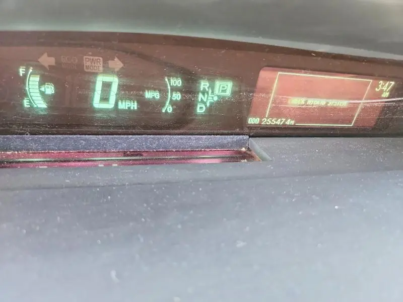 2010 TOYOTA PRIUS III  