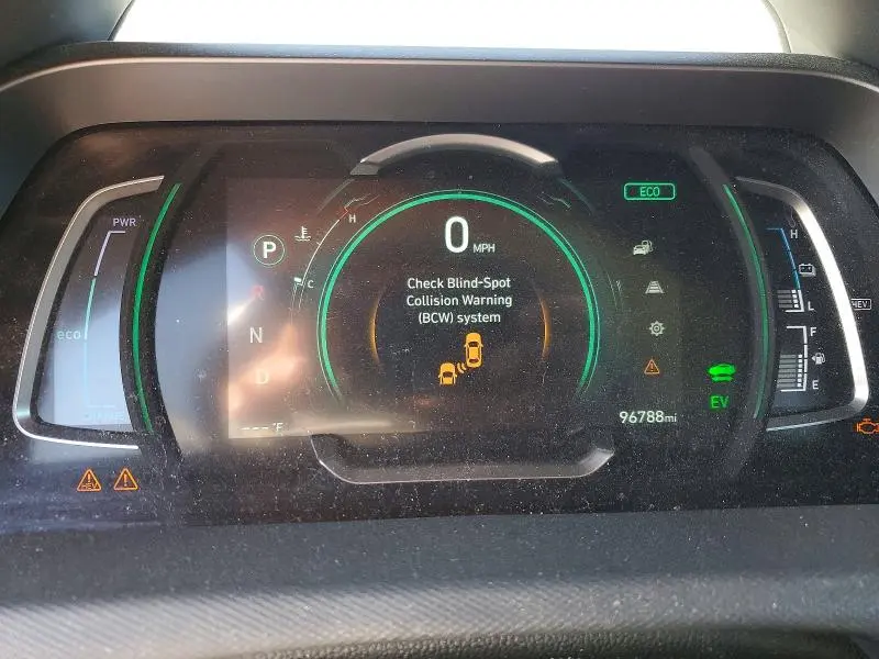 2022 HYUNDAI IONIQ SEL  