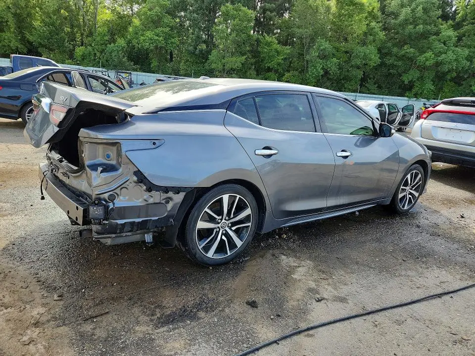 2021 NISSAN MAXIMA SV  