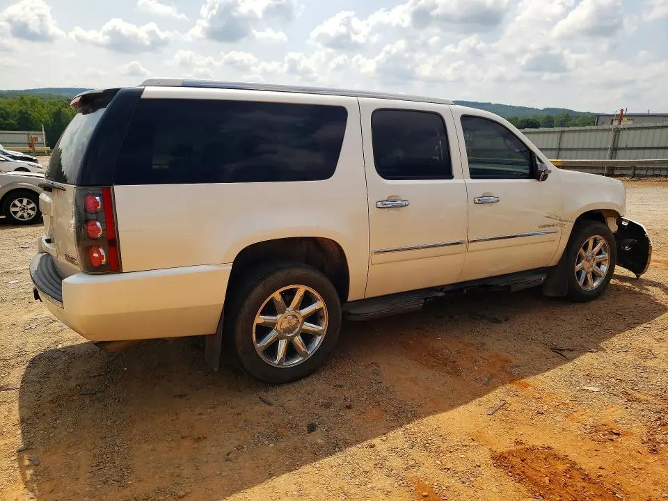 2013 GMC YUKON XL DENALI  