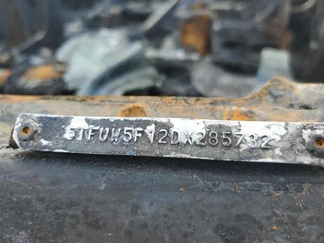 2013 TOYOTA TUNDRA DOUBLE CAB SR5  