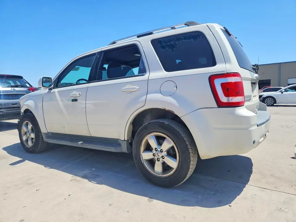 2011 FORD ESCAPE LIMITED  