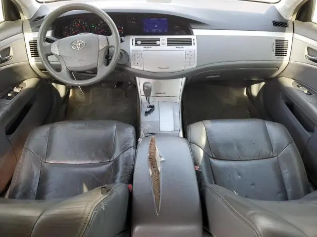2010 TOYOTA AVALON XL  