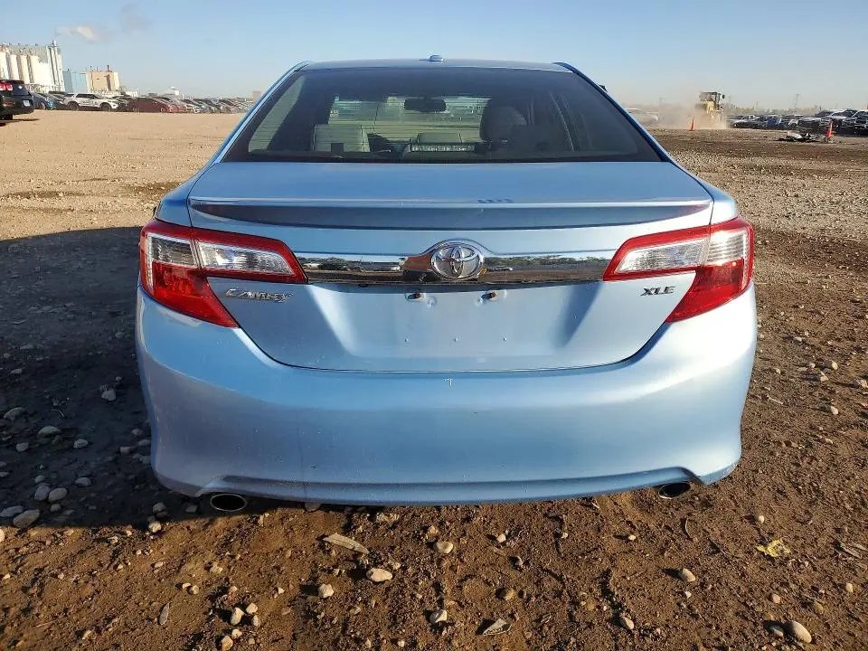 2012 TOYOTA CAMRY XLE V6  