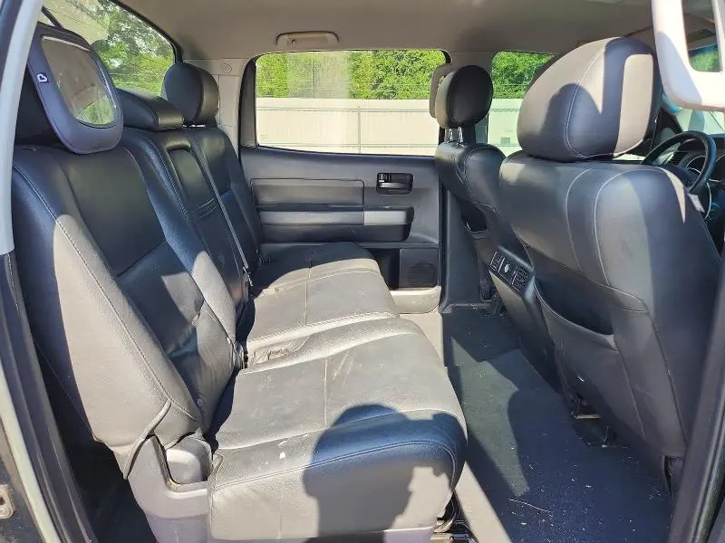 2013 TOYOTA TUNDRA CREWMAX SR5  