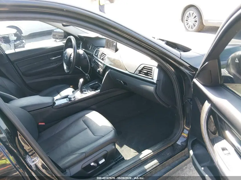 2018 BMW 320I XDRIVE