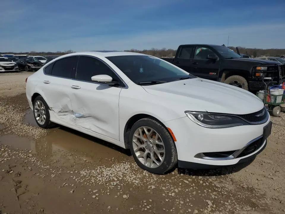 2015 CHRYSLER 200 C  