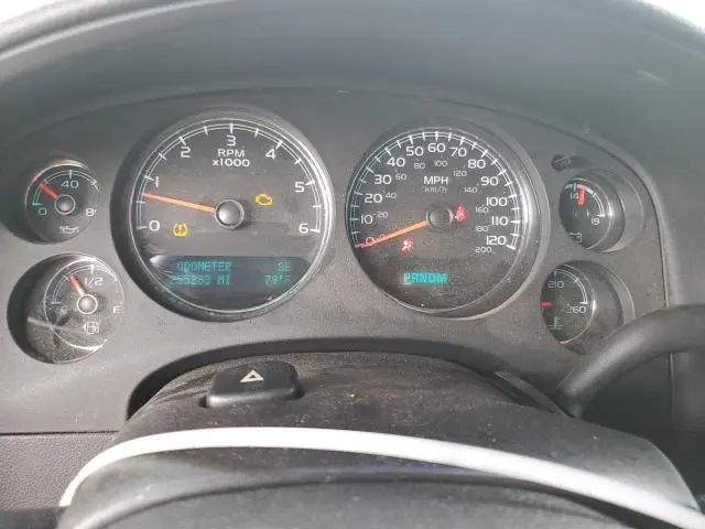 2012 GMC YUKON SLE  
