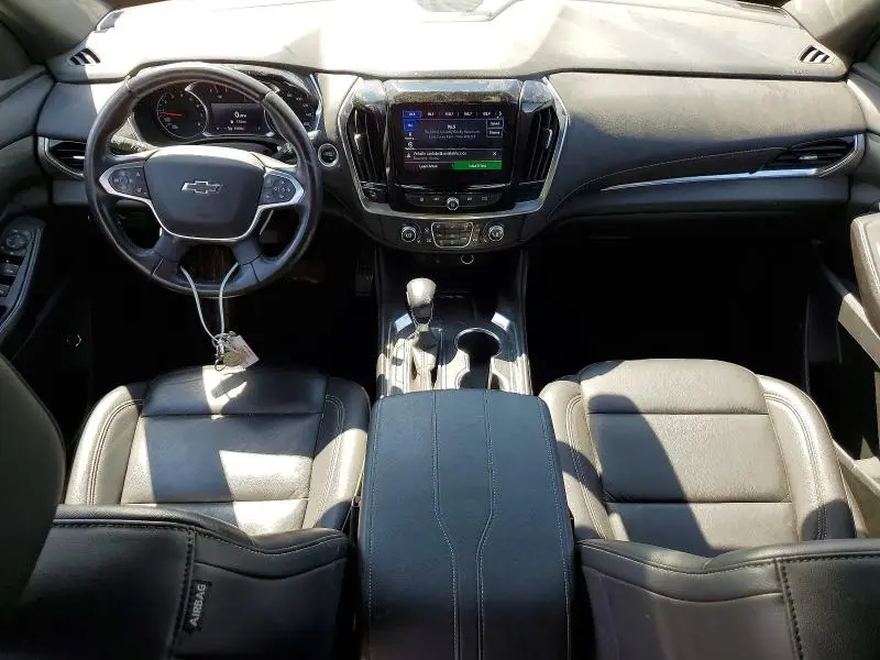 2022 CHEVROLET TRAVERSE LT  