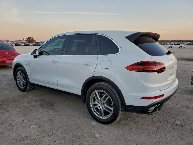 2016 PORSCHE CAYENNE SE HYBRID  