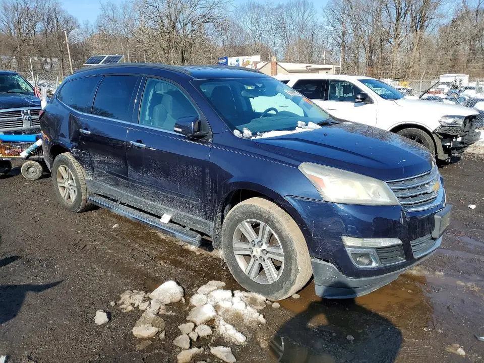 2015 CHEVROLET TRAVERSE LT  