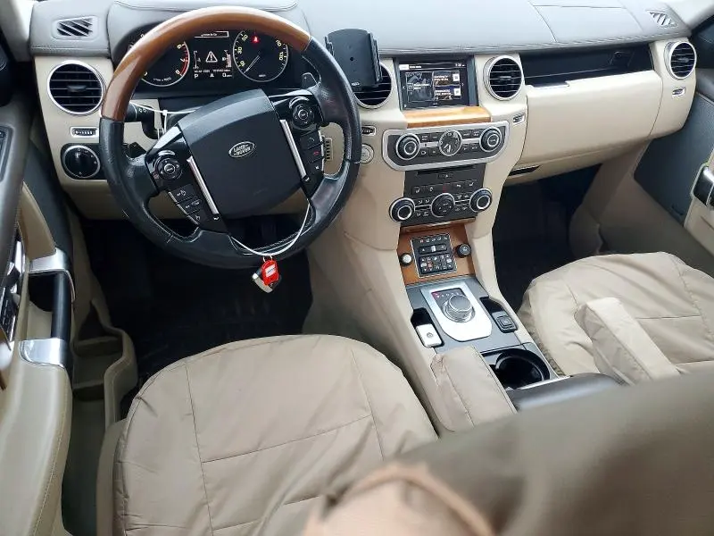 2016 LAND ROVER LR4 HSE LUXURY  