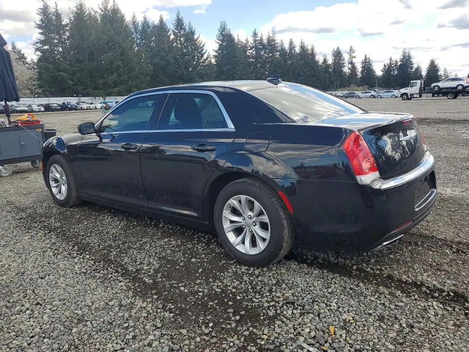 2016 CHRYSLER 300 LIMITED  