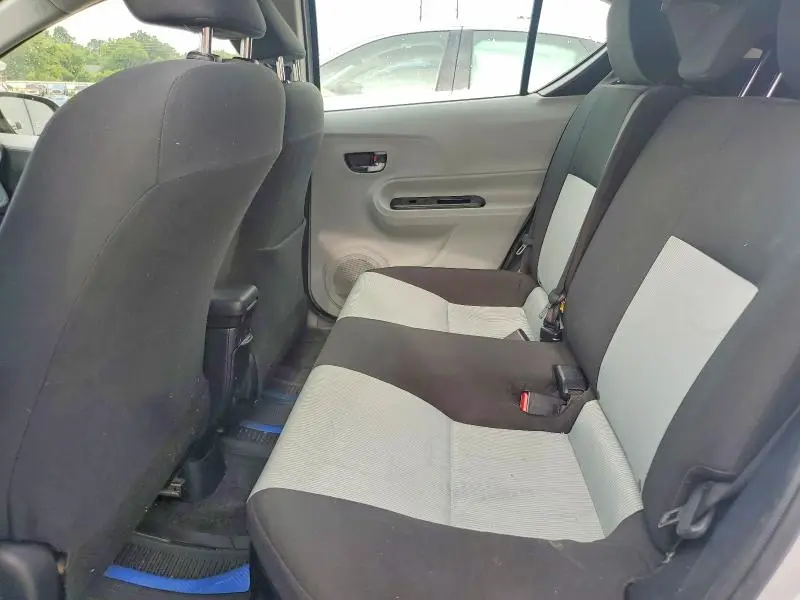 2012 TOYOTA PRIUS C TWO  