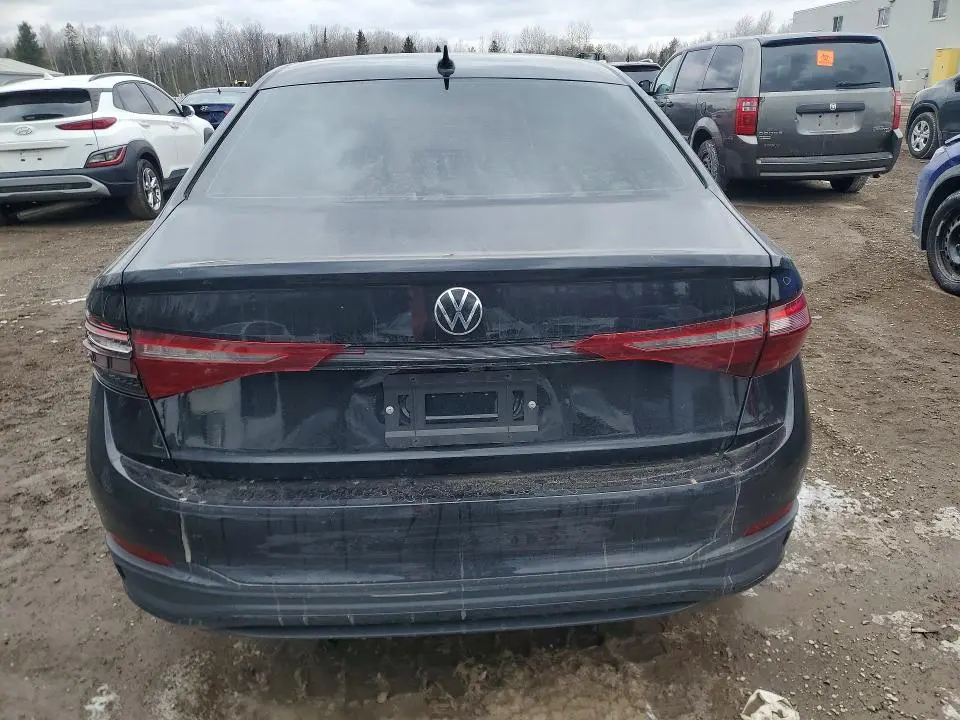 2025 VOLKSWAGEN JETTA SE  