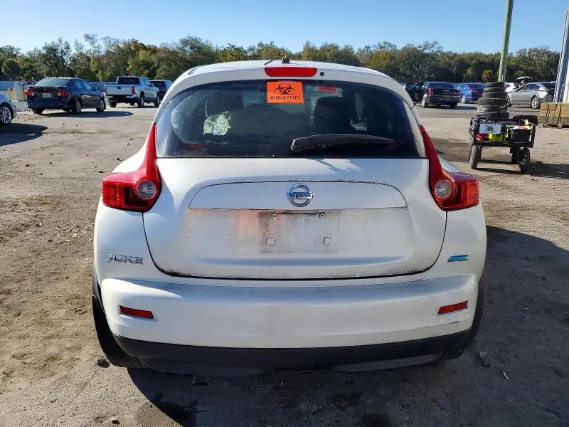 2014 NISSAN JUKE S  
