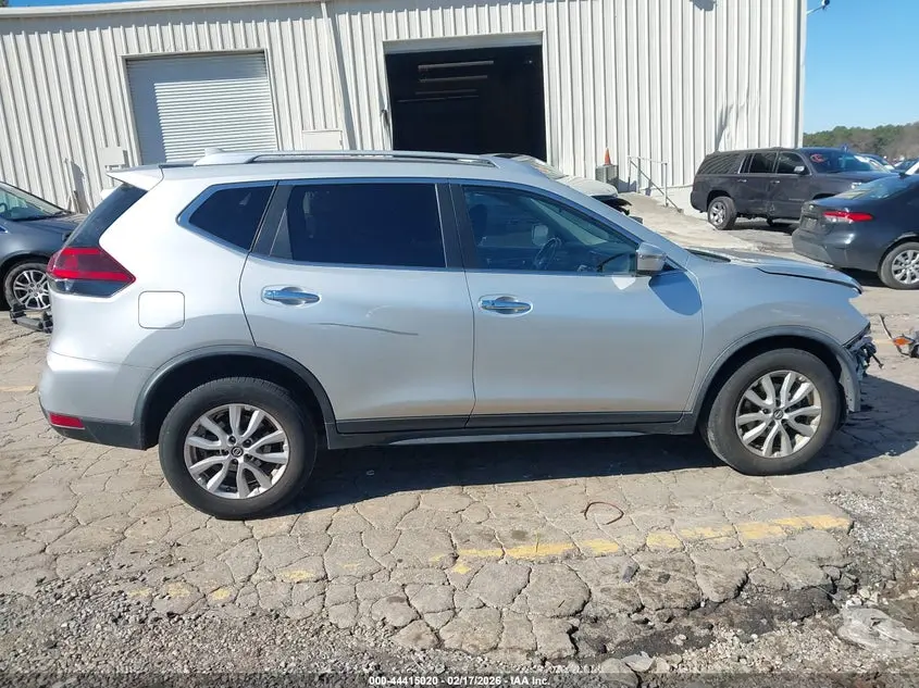 2020 NISSAN ROGUE SV FWD