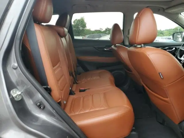 2017 NISSAN ROGUE SV  