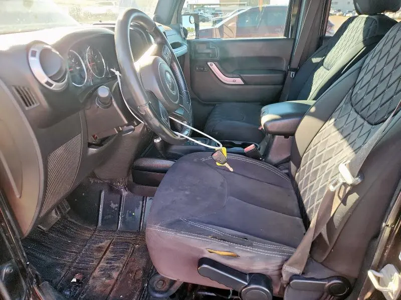 2014 JEEP WRANGLER UNLIMITED SAHARA  