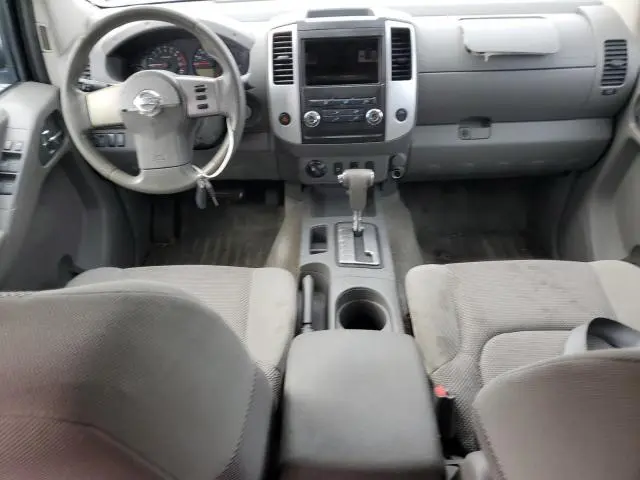 2011 NISSAN FRONTIER SV  