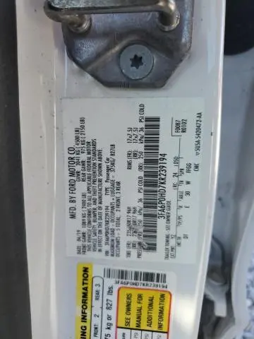 2019 FORD FUSION SE  