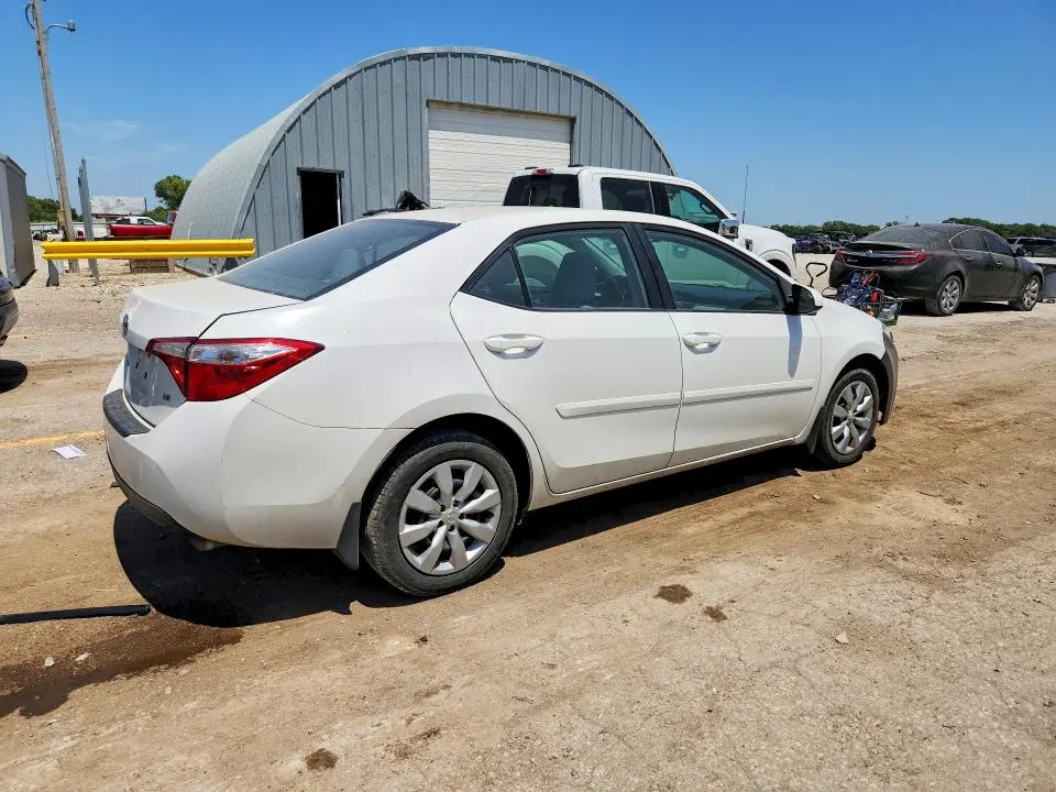 2016 TOYOTA COROLLA LE  