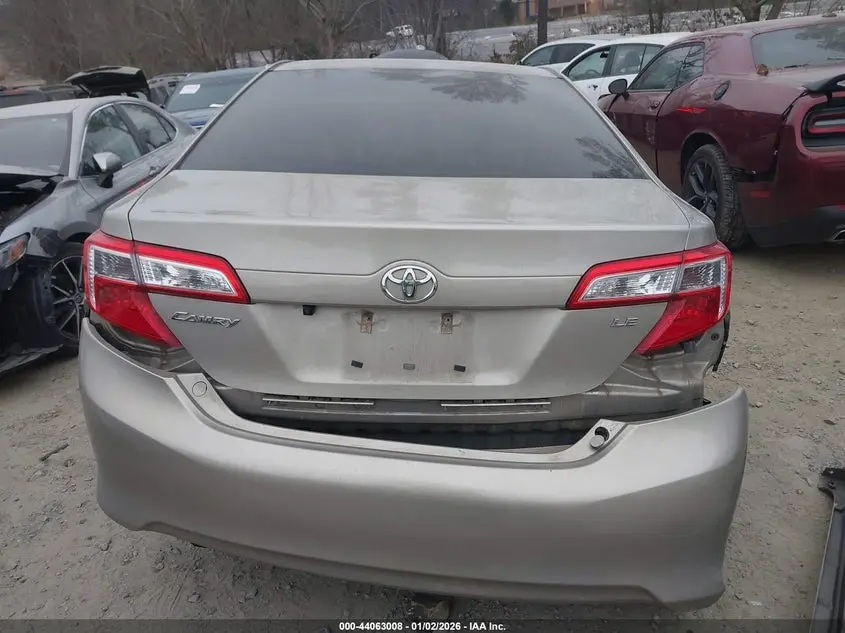 2014 TOYOTA CAMRY LE