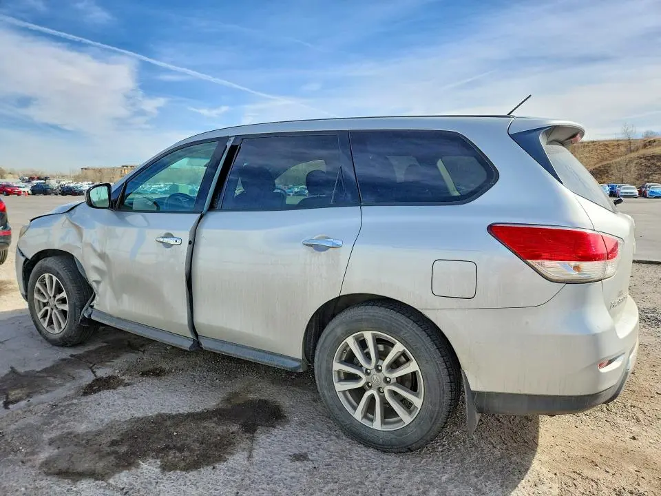 2015 NISSAN PATHFINDER S  