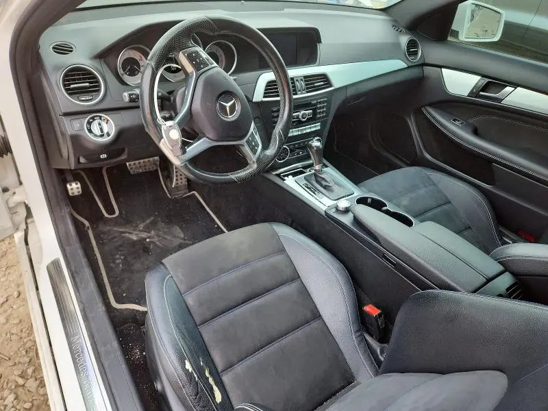 2015 MERCEDES-BENZ C 250  